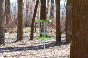 Aiming, Throwing, and Making a Shot – Tips for Beginner Disc Golfers